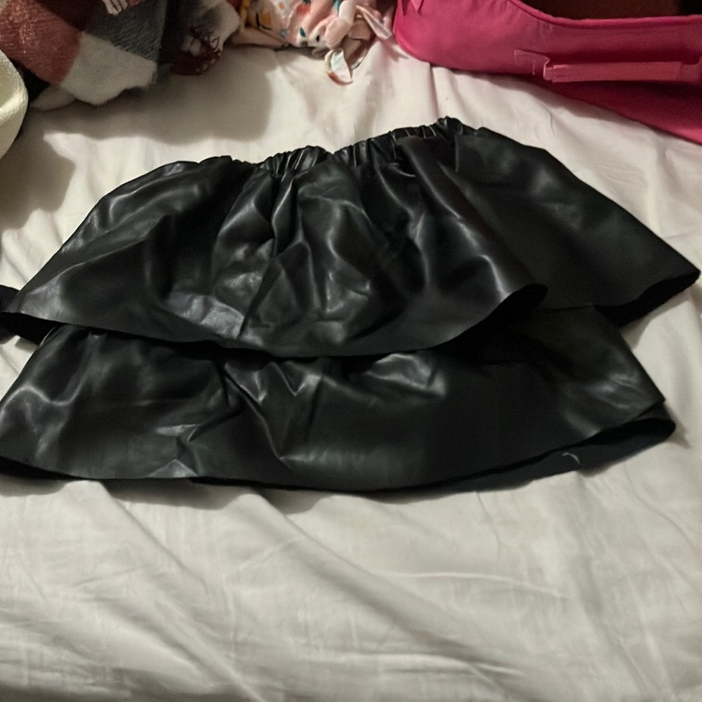 Chic Black Faux Leather Skirt